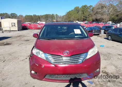 2011 Toyota Sienna Limited V6 z USA, uszkodzony, nr VIN 5TDYK3DC0BS124322